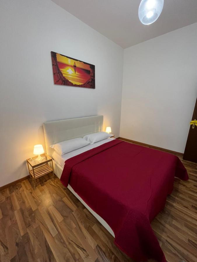 Colosseo Guest House Gil روما المظهر الخارجي الصورة