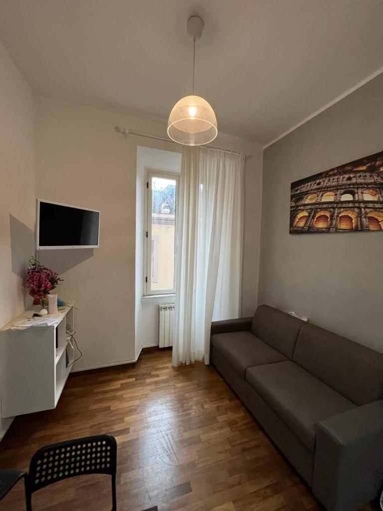 Colosseo Guest House Gil روما المظهر الخارجي الصورة