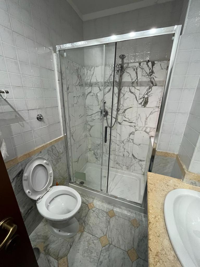 Colosseo Guest House Gil روما المظهر الخارجي الصورة