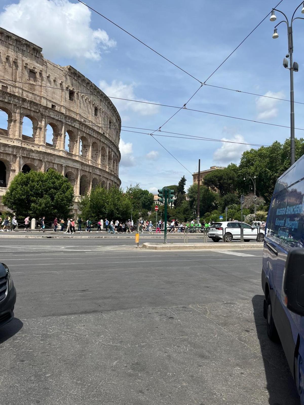Colosseo Guest House Gil روما المظهر الخارجي الصورة