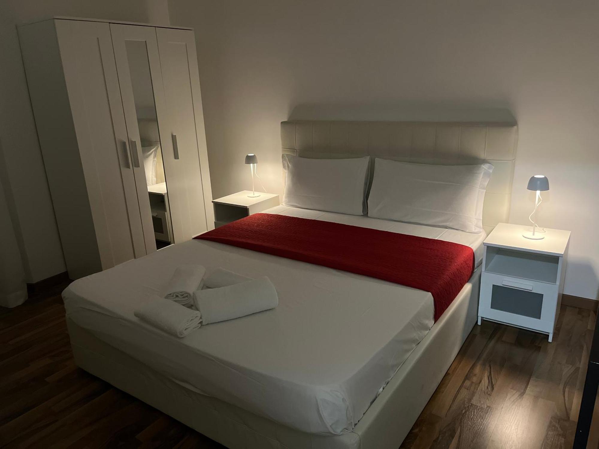 Colosseo Guest House Gil روما المظهر الخارجي الصورة